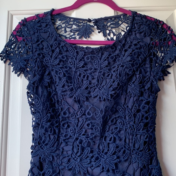 Lulu's Dress - Picture 4 of 15